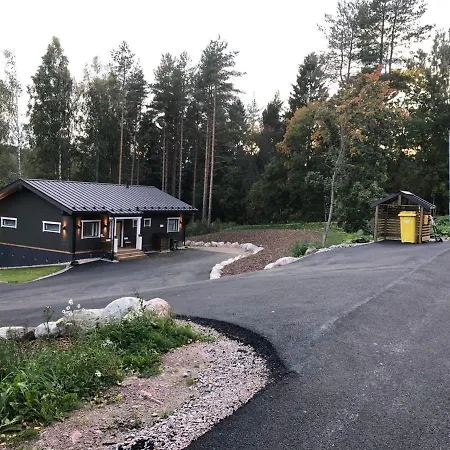 Kiiski Villa *